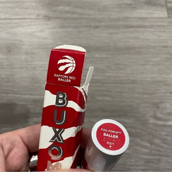3/$25 ✺ Buxom Full Force Red Raptors Lipstick Baller - Picture 2 of 7